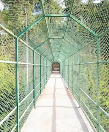 Tel Örgü mü, Panel Çit mi?